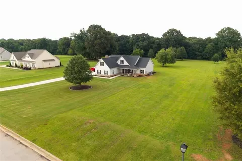 View/Area - 301 Savannah Dr, Mansfield, GA 30055 photo 1 of 7