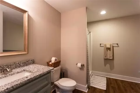 Bath - 301 Savannah Dr, Mansfield, GA 30055 photo 5 of 5