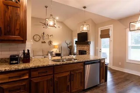 Other - 301 Savannah Dr, Mansfield, GA 30055 photo 5 of 9