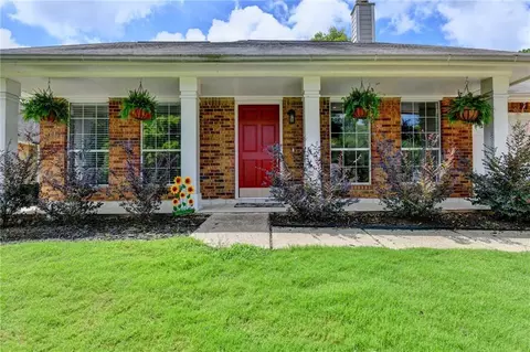 10525 Willow Meadow Cir, Johns Creek, GA 30022