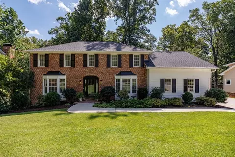 288 Millbrook Farm Rd, Marietta, GA 30068