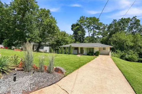 2934 Lynda Pl, Decatur, GA 30032