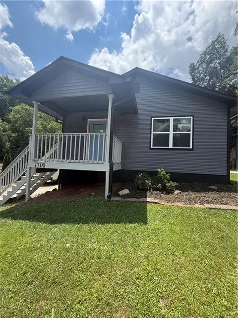 1700 N Avenue Ave NW, Atlanta, GA 30318