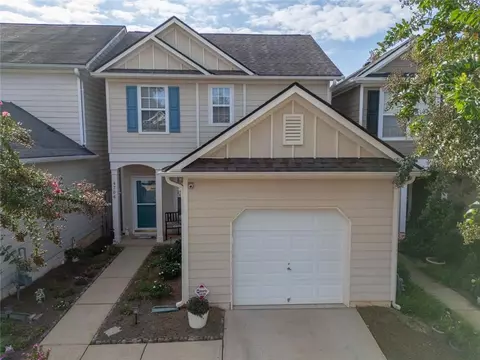 4706 Autumn Rose Trl, Oakwood, GA 30566