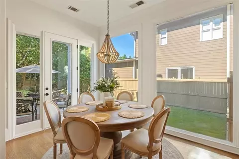 Dining - 12729 Lecoma Trce, Milton, GA 30004 photo 2 of 3