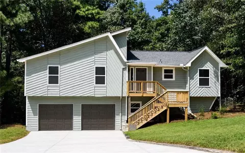 4033 Maxanne Dr NW, Kennesaw, GA 30144