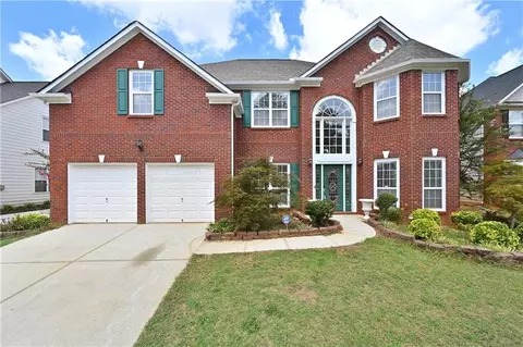 2745 Turning Leaf Dr, Lawrenceville, GA 30044