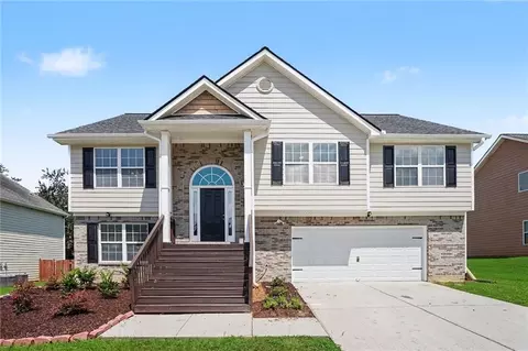 1131 Rose Terrace Cir, Loganville, GA 30052