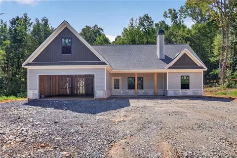 339 Relay Rd, Silver Creek, GA 30173