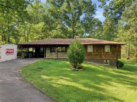 118 Diamond Dr, Chickamauga, GA 30707