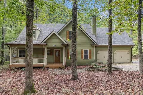 189 Pinebrook Dr, Waleska, GA 30183