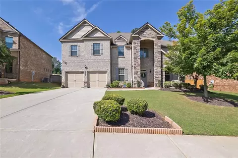 4550 Point Rock Dr, Buford, GA 30519