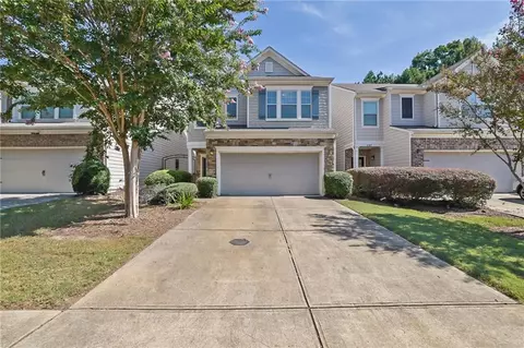 6155 Crested Moss Dr, Alpharetta, GA 30004