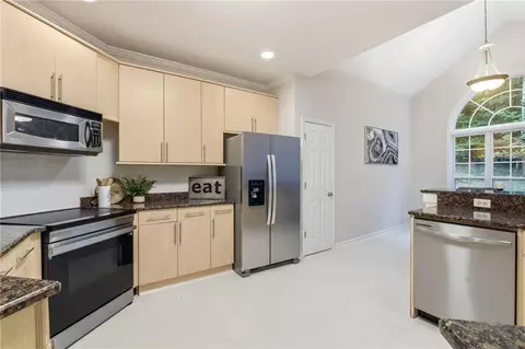Kitchen - 4085 Howell Ferry Rd, Duluth, GA 30096 photo 5 of 5