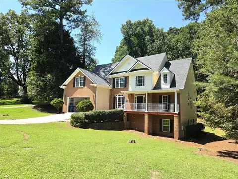 Exterior - 4085 Howell Ferry Rd, Duluth, GA 30096 photo 2 of 3