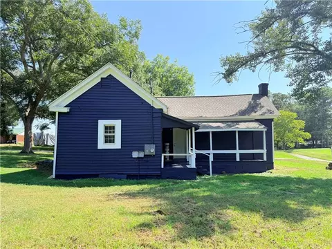 12 Eaves Dr, Temple, GA 30179 photo 2