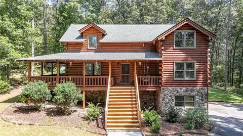 36 Rocky Rd NW, Adairsville, GA 30103