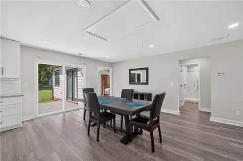 Dining - 224 Doster Ave, Monroe, GA 30656 photo 1 of 2