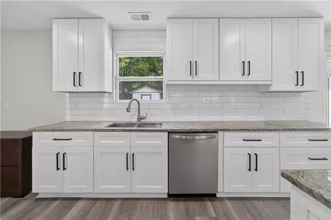 Kitchen - 224 Doster Ave, Monroe, GA 30656 photo 4 of 5