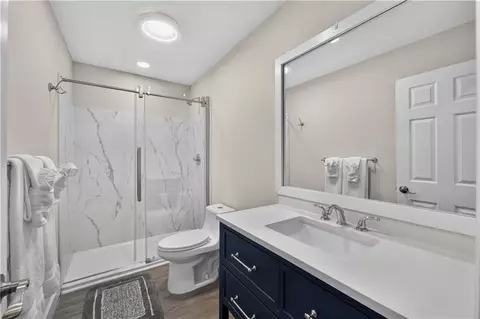 Bath - 224 Doster Ave, Monroe, GA 30656 photo 3 of 3