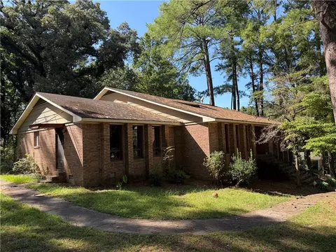 118 Hicklen Dr, Cedartown, GA 30125