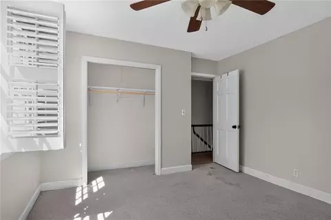 Bedroom - 2210 E Doublegate Dr, Albany, GA 31721 photo 8 of 12