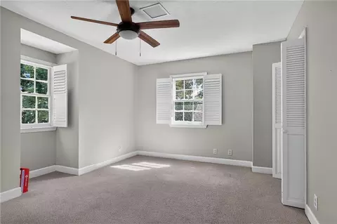 Bedroom - 2210 E Doublegate Dr, Albany, GA 31721 photo 4 of 12