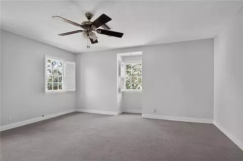 Bedroom - 2210 E Doublegate Dr, Albany, GA 31721 photo 9 of 12