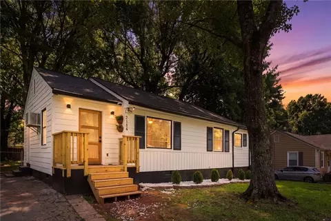 2184 Browns Mill Rd SE, Atlanta, GA 30315