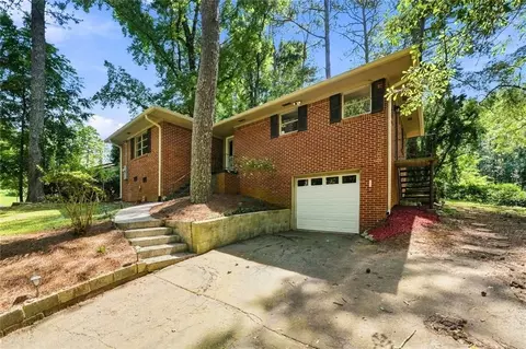 128 Dickson Ct, Marietta, GA 30066