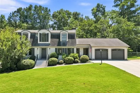 241 Angla Dr SE, Smyrna, GA 30082