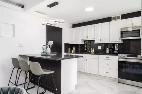 215 Piedmont Ave NE #707, Atlanta, GA 30308