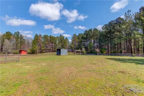 Exterior - 706 Crowell Rd N, Covington, GA 30014 photo 6 of 6