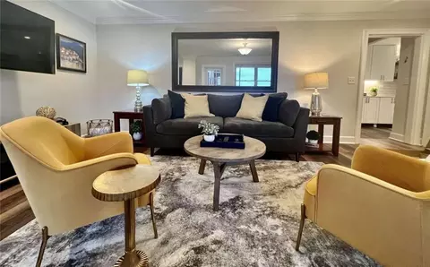 300 W Peachtree St, Atlanta, GA 30308