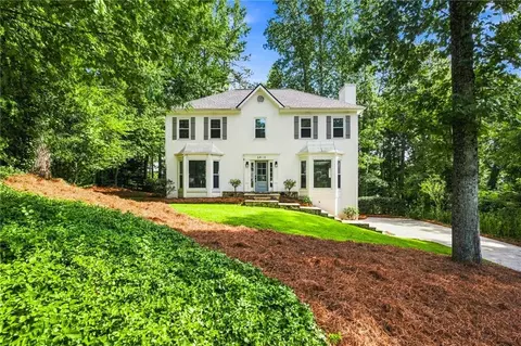3810 Running Fox Dr, Marietta, GA 30062