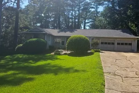 1623 Hidden Hills Pkwy, Stone Mountain, GA 30088