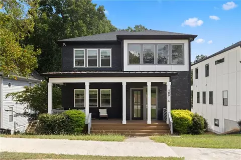 2014 Cambridge Ave, College Park, GA 30337