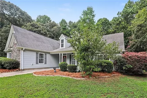 Exterior - 250 Dillion Dr, Hampton, GA 30228 photo 4 of 6