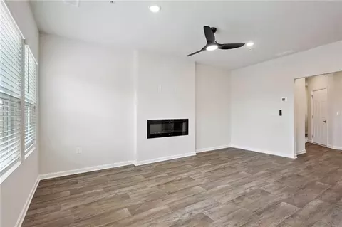 Living - 11516 Kimberly Way #28, Hampton, GA 30228 photo 2 of 4