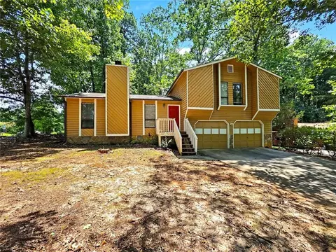 3754 Lamar Way, Snellville, GA 30039
