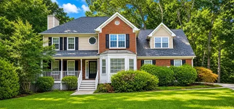 3197 Fieldcrest Rd, Loganville, GA 30052