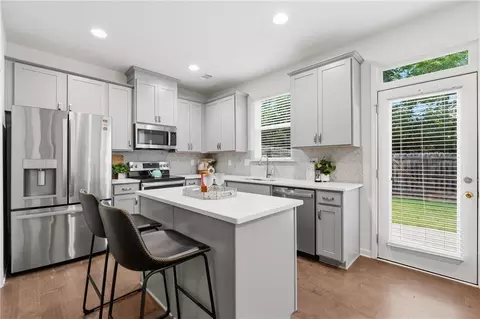 5312 Brooklands Dr, Lithonia, GA 30058