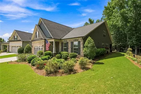 Exterior - 301 Ellington Dr, Canton, GA 30115 photo 3 of 4