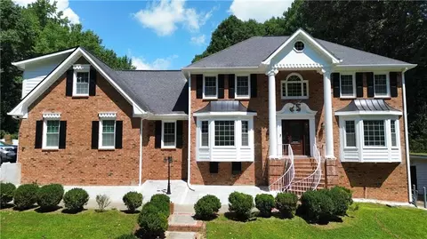 4232 Vineyard Trl, Snellville, GA 30039