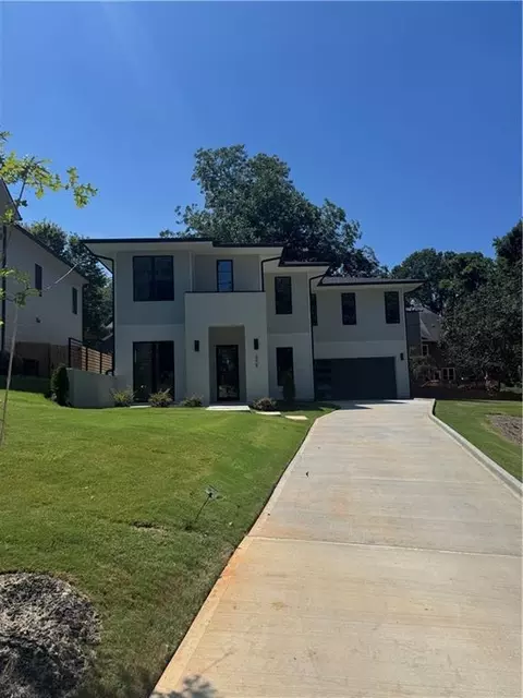 298 Creighton Ave, Scottdale, GA 30079