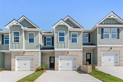 8316 Columbia Ct, Palmetto, GA 30268