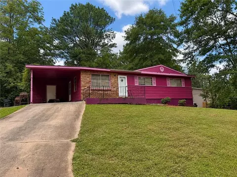 6247 Green Acres Dr SW, Covington, GA 30014