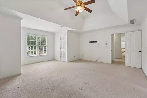 Bedroom - 905 Yosemite Dr, Suwanee, GA 30024 photo 15 of 17