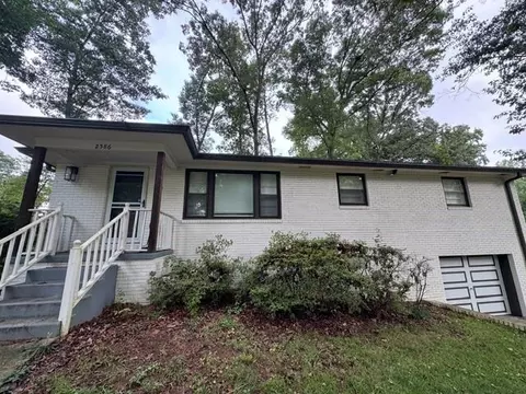 2586 Cherrywood Ln SW, Marietta, GA 30060