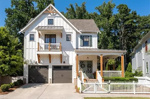272 Dawson Dr, Woodstock, GA 30188